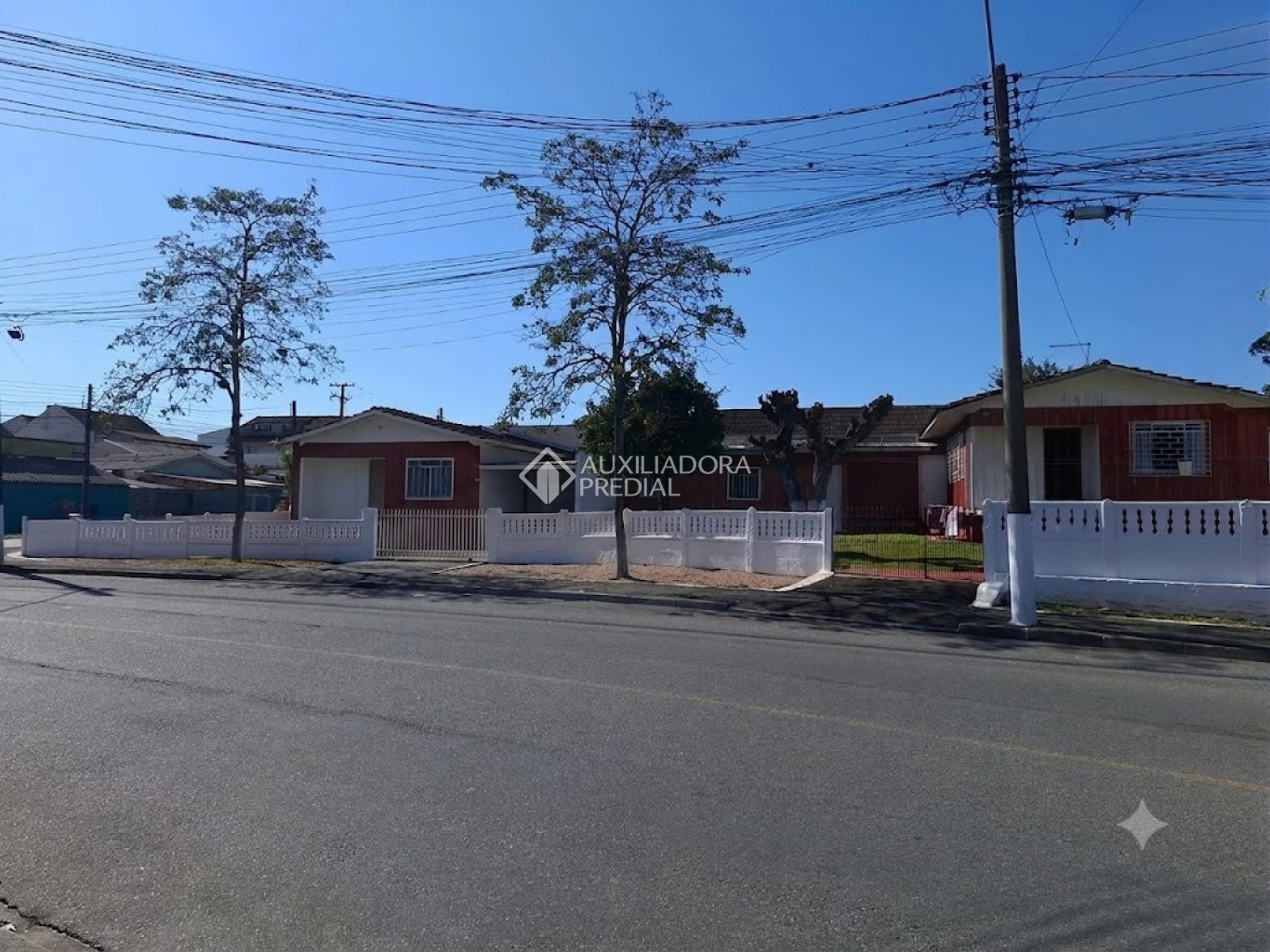 Terreno à venda em Capão Raso, Curitiba. (3 / 10)