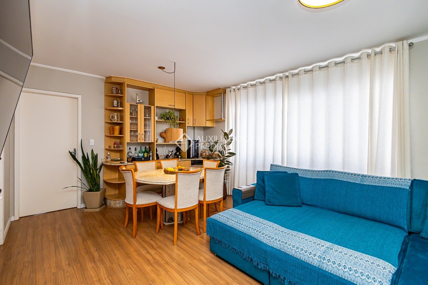 Apartamento com 3 quartos e 90m² à venda em Água Verde, Curitiba. (1 / 10)