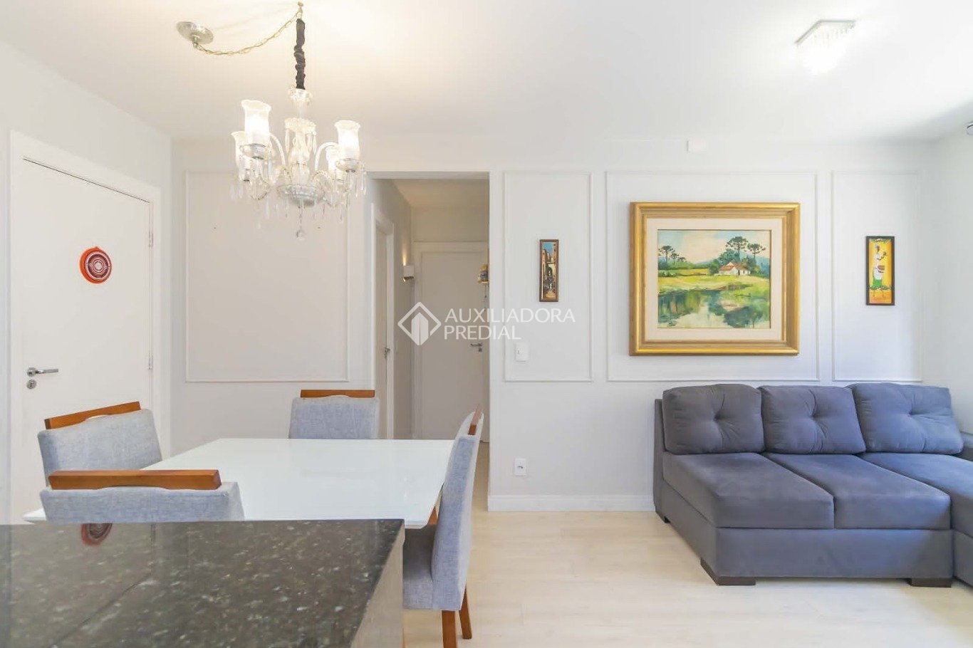 Apartamento com 2 quartos e 67m² à venda em Cajuru, Curitiba. (3 / 10)