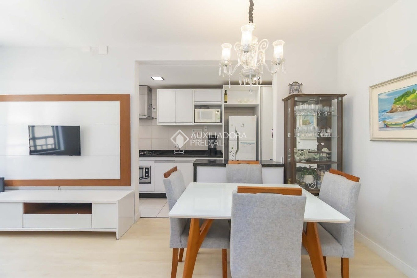 Apartamento com 2 quartos e 67m² à venda em Cajuru, Curitiba. (1 / 10)