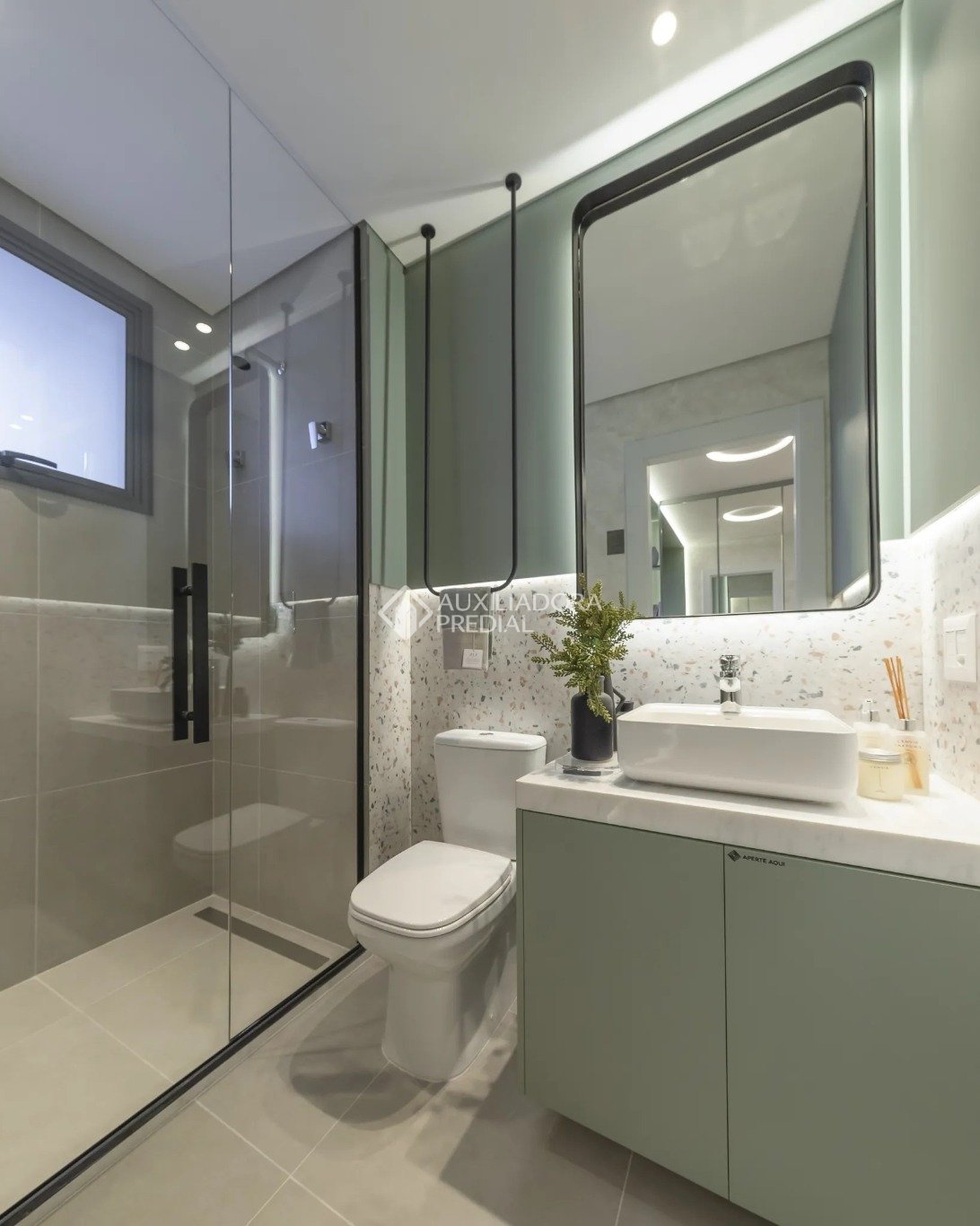 Apartamento com 3 quartos e 217m² à venda em Ecoville, Curitiba. (3 / 10)