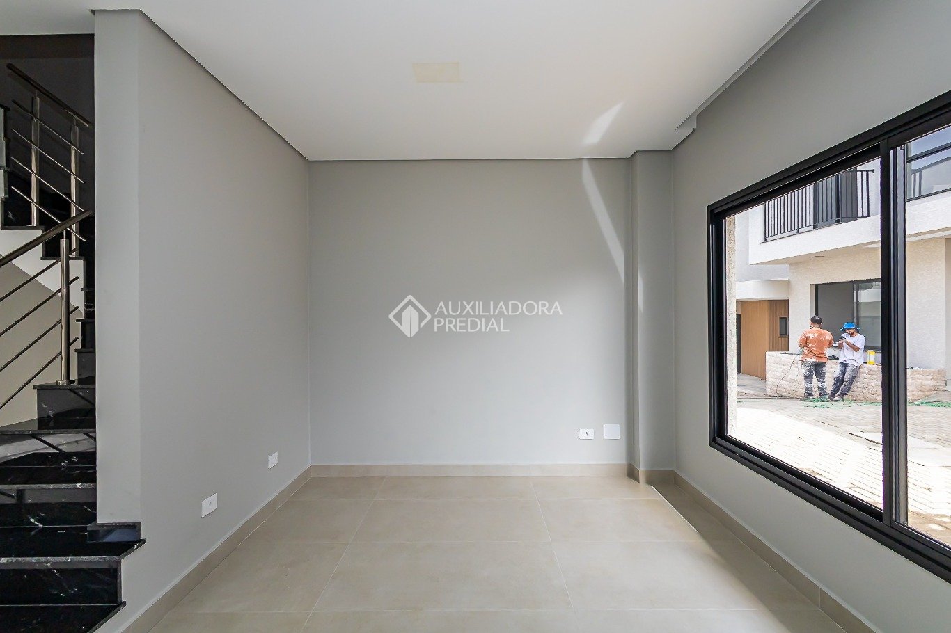 Sobrado com 3 quartos e 115m² à venda em São Braz, Curitiba. (3 / 10)