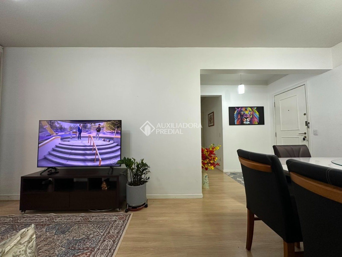 Apartamento com 3 quartos e 86m² à venda em Alto da Glória, Curitiba. (2 / 10)