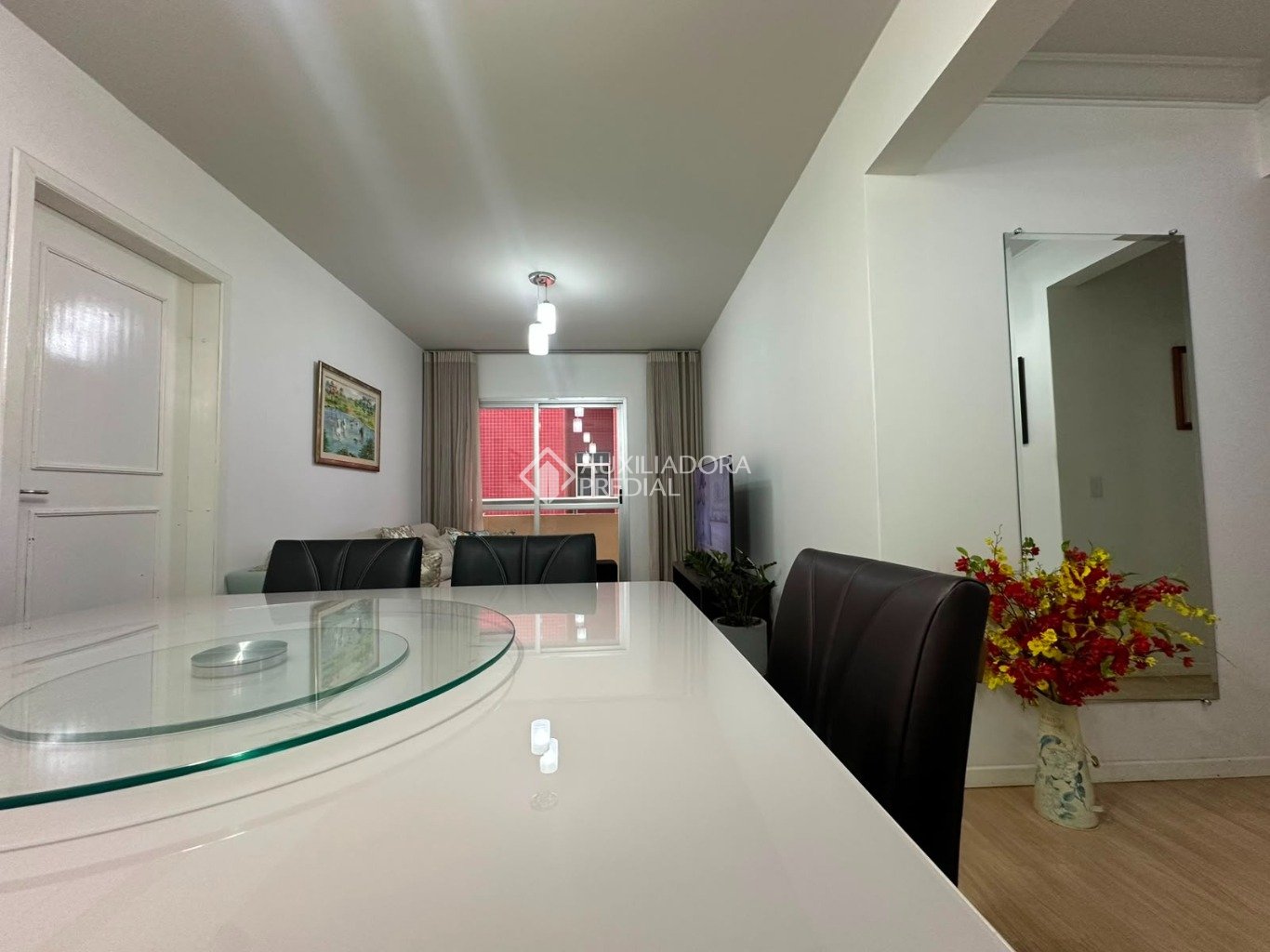 Apartamento com 3 quartos e 86m² à venda em Alto da Glória, Curitiba. (3 / 10)