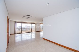 Casas com 4 quartos para alugar - Grande Porto Alegre, RS